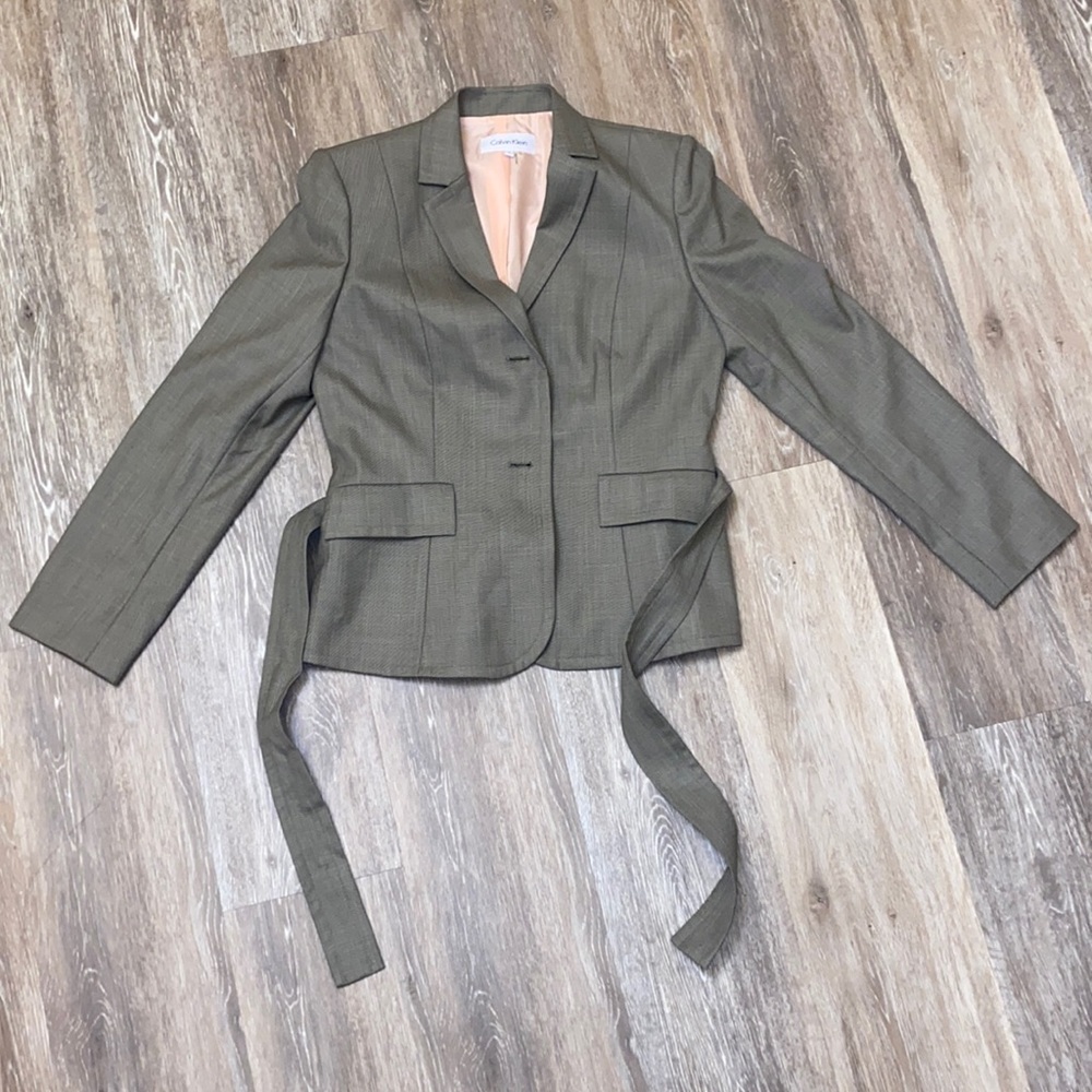 Calvin Klein Woman’s Blazer grey size 6